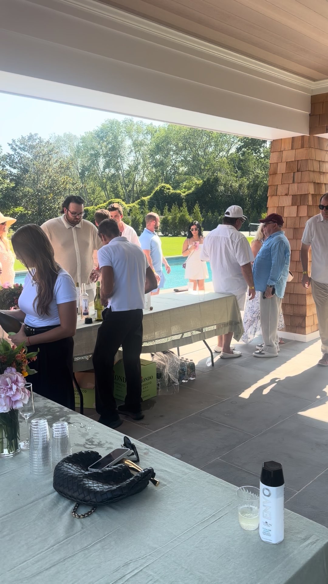Hamptons Garden Gala, frame 3 of 18